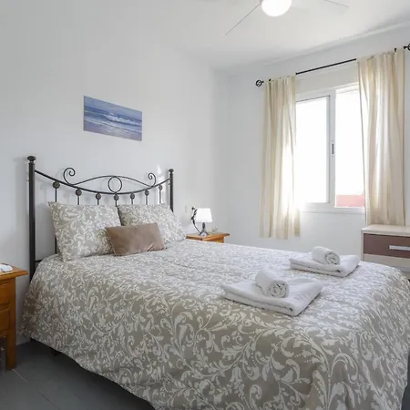 Apartment Pinos-los Corrales Family *